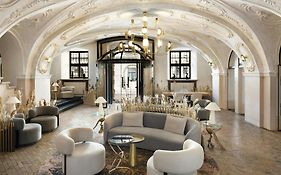 Hotel H15 Luxury Palace - Destigo Hotels